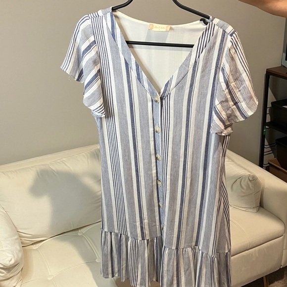 Altar'd State Blue and White V-Neck Top - Picture 2 of 5